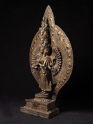 Grosse Avalokiteshvara Figur aus Bronze