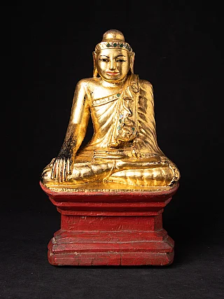 Antique wooden Mandalay Buddha