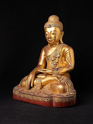 Antique wooden Mandalay Buddha