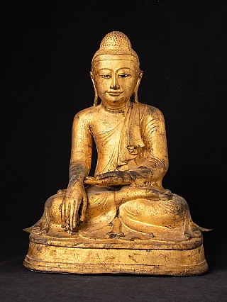 Antique bronze Mandalay Buddha
