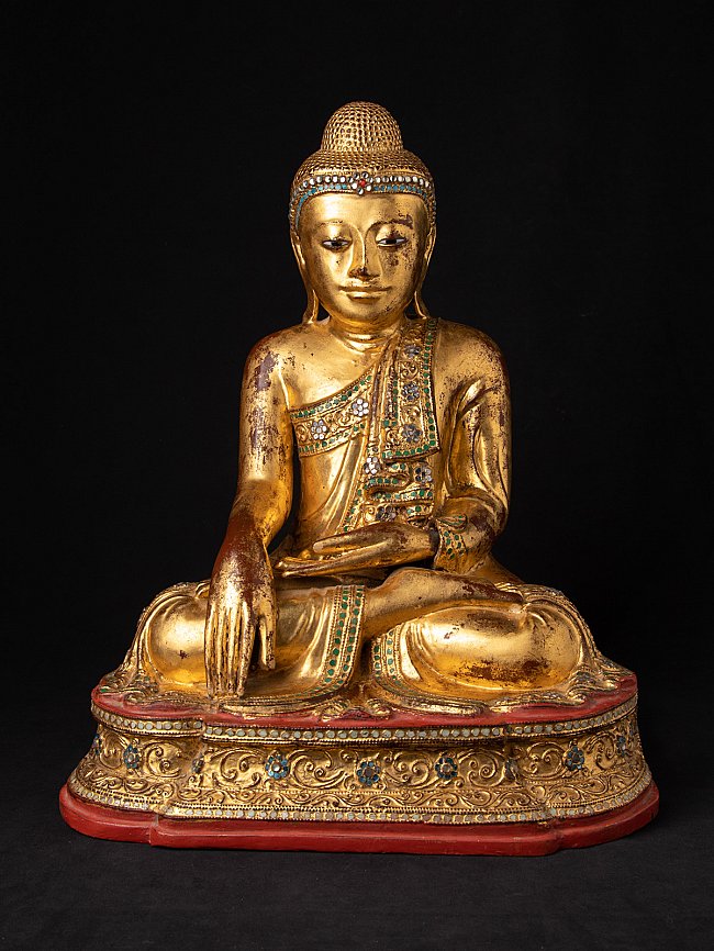 Antique wooden Mandalay Buddha