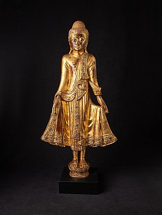 Stehende Buddha-Statue aus Holz aus Birma (Myanmar), vergoldet, Frontalansicht auf Sockel