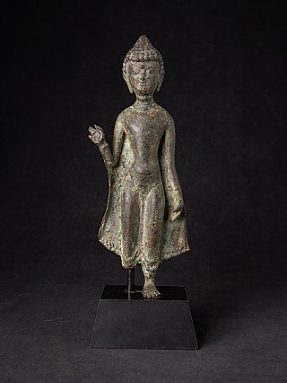 Stehende Buddha-Statue aus Bronze aus Burma (Myanmar), Bagan-Stil, Frontansicht
