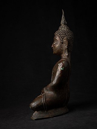 Bronzen zittend Boeddhabeeld uit Laos (3520-41), zijaanzicht links