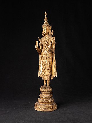 Antike Thai Rattanakosin Buddha statue