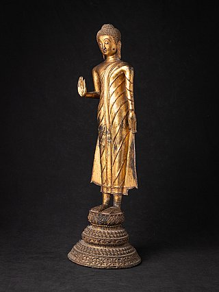 Antique bronze Thai Buddha statue
