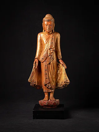 Antike Mandalay-Buddha-Statue aus Myanmar, Holz vergoldet, Frontalansicht