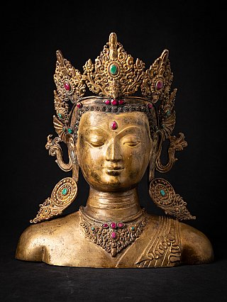 Nepalees bronzen Boeddhahoofd met ingelegde kroon en sieraden, frontaal aanzicht
