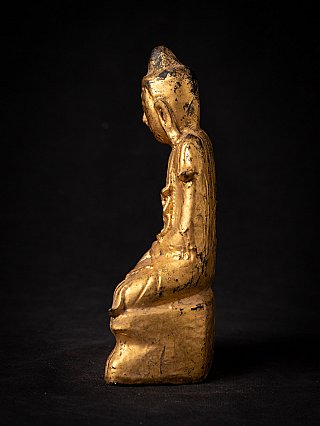 Burmesische Buddha-Statue aus Holz, sitzend, linke Seitenansicht mit Sockel