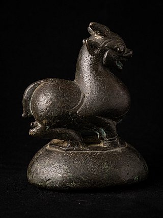 Very special antique bronze Opium Weight