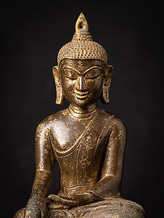 Original bronze Bagan Buddha