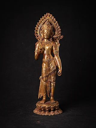 Nepalesische Lokeshwor-Statue aus Bronze, stehend mit erhobener Hand (Abhaya-Mudra), frontal