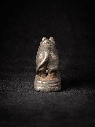 Antique bronze opium weight from Burma, rear view showing the tail and oval base