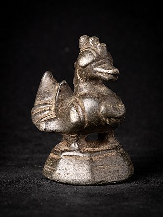 Bronzen opiumgewicht uit Burma (Myanmar), driekwartaanzicht met kop en borst
