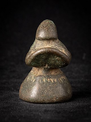 Antikes Opiumgewicht aus Burma (Myanmar) in Bronze, 19. Jh., Frontalansicht