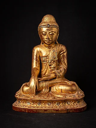 Hölzerne Mandalay-Buddha-Statue aus Burma (19. Jh.), sitzend in Bhūmisparśa-Mudrā, Frontalansicht