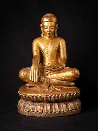 Vergoldete hölzerne Buddha-Statue aus Burma (Ava), Bhumisparsha-Mudra, Frontalansicht