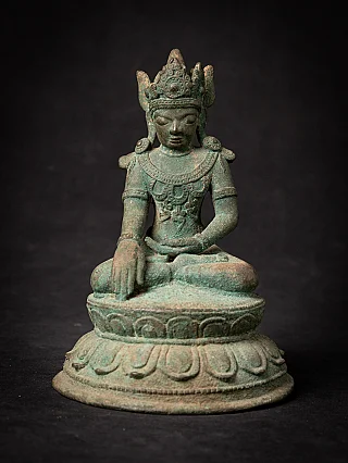 Bronze-Buddha-Statue der Arakan-Periode aus Burma, sitzend auf Lotossockel, Vorderansicht