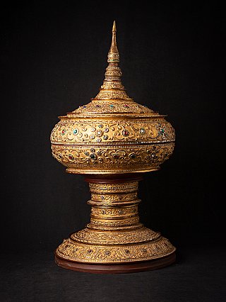 Burmese lacquerware offering vessel, gilded and ornamented, full-front view