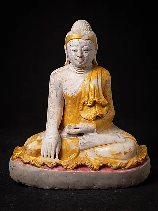 Marmor-Buddha-Statue aus Myanmar, sitzend im Bhumisparsha-Mudra, Vorderansicht mit Goldresten