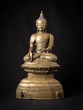 Burma-Buddha-Statue aus Bronze (Ava-Periode), sitzend auf hohem Sockel, Frontalansicht
