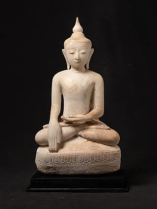 Antike burmesische Buddha-Statue aus Marmor, sitzend in Bhūmisparśa-Mudrā, Frontalansicht