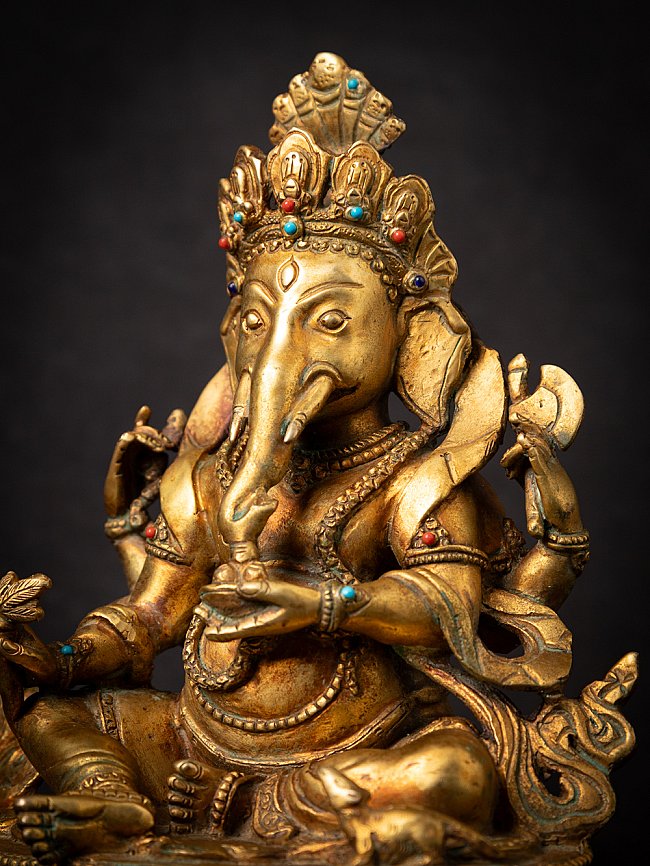 Old bronze Nepali Ganesha statue from Nepal