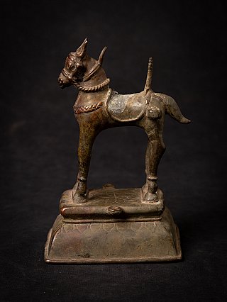 Antique Indian bronze horse statue on base, left side view with saddle