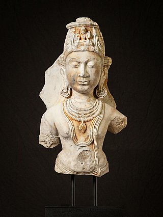 Marble Avalokiteshvara statue bust, frontal view with carved crown and beads