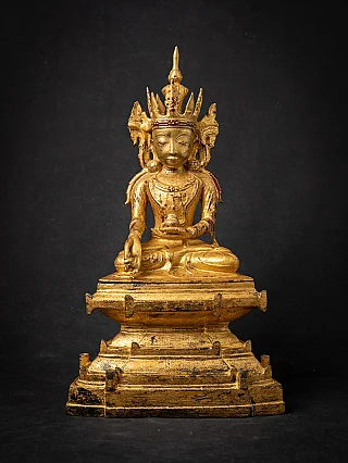 Very special antique bronze Arakan Buddha statue