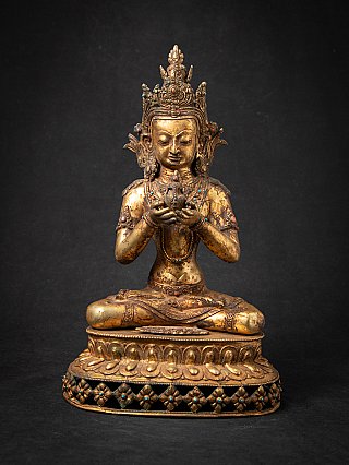 Aparmita Buddha statue in bronze from Nepal, seated on lotus base, full-front view