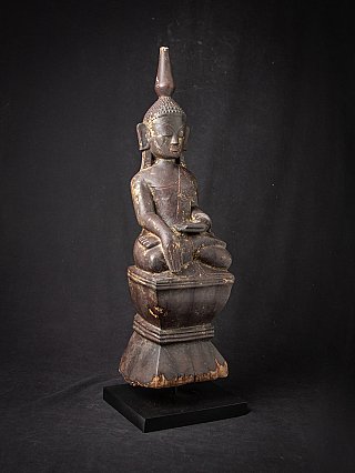 Antike hölzerne burmesische Shan-Buddhafigur