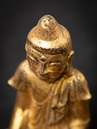 Antieke houten Birmese Boeddha