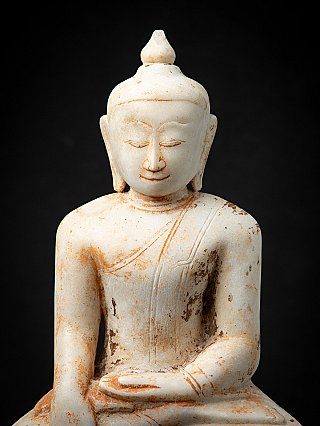 Antike Burmesische Buddhafigur aus Marmor