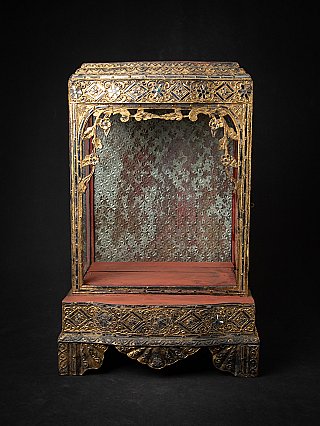 Antike holzerne Birmanische Buddha Tempel