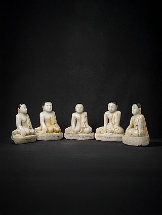 Set van 5 antieke marmeren monniken