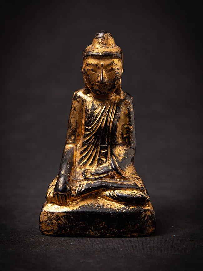 Antieke houten Birmese Boeddha