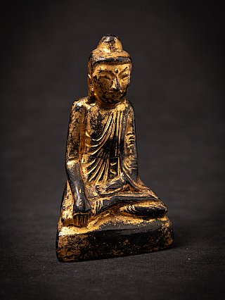 Antieke houten Birmese Boeddha