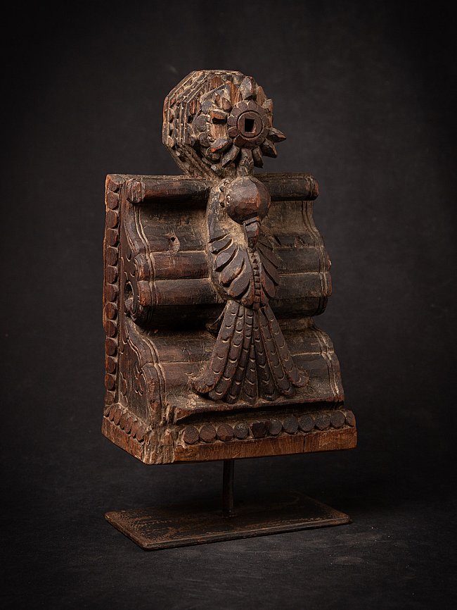 Antiek Indiaas houten tempelfragment