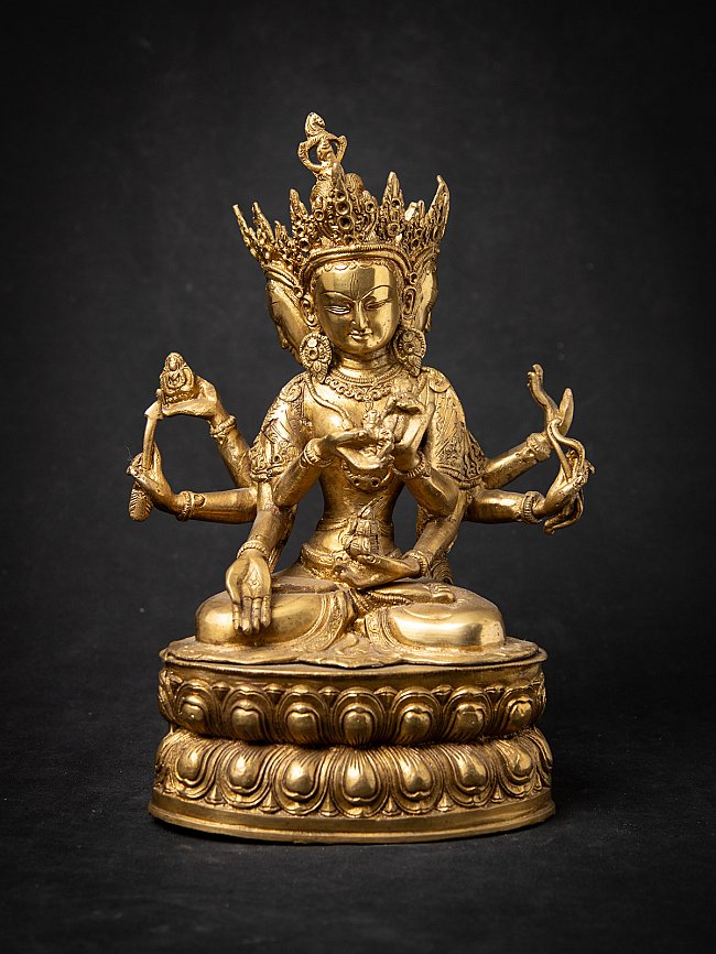 Bronze statue of Namgyälma