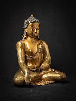 Impressive old bronze Nepali Buddha statue