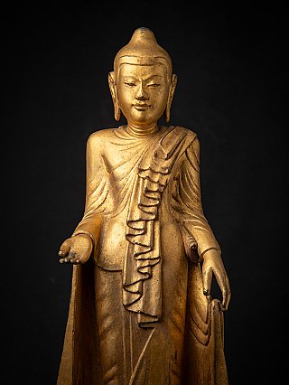 Special antique Burmese Buddha statue