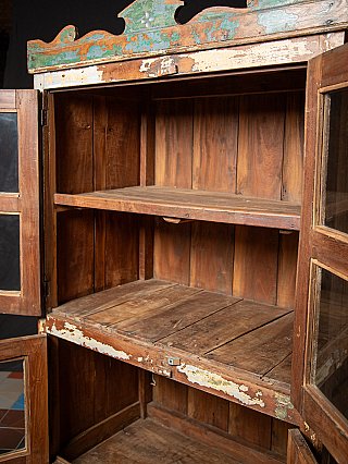 Antieke houten Indiase kast