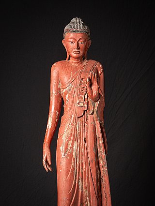 Spezielle große antike burmesische Buddhafigur