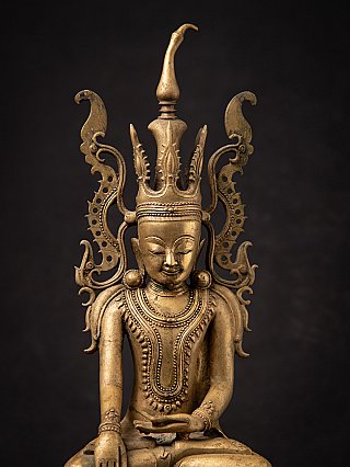 Besonderer antiker bronzener birmanischer Buddhafigur