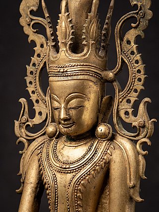 Besonderer antiker bronzener birmanischer Buddhafigur