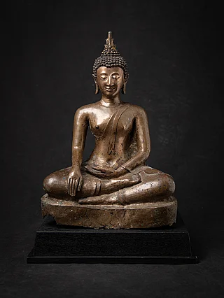 Thai Sukhothai bronze Buddha statue seated in bhumisparsha mudra, full front view