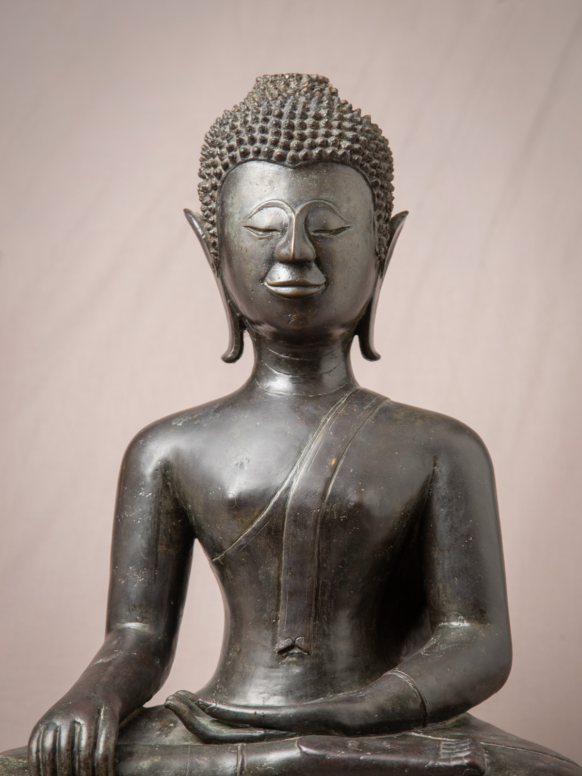 Very special antique bronze Lao Buddha statue - Lanxan style from Laos