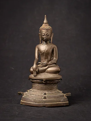 Antique Burmese bronze Shan Buddha statue