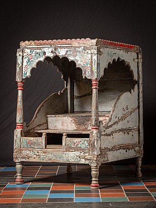 Antiek houten Indiaas altaar - tempel